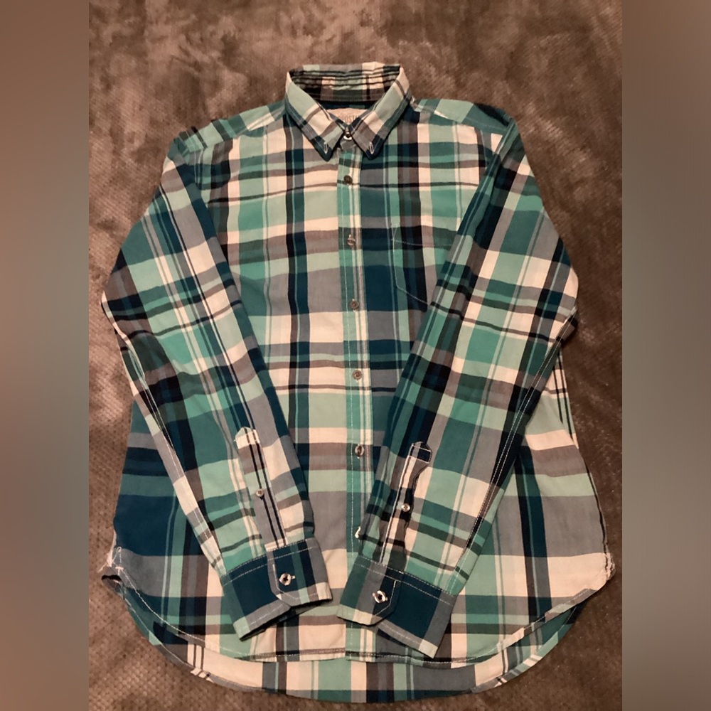 Aero Casual Button Up